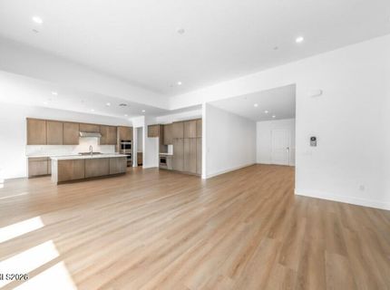 2400 Arrowroot Way, Unit Cinnamon 8, Sparks, NV 89441 Photo