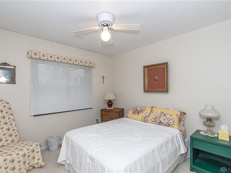 1105 Chateau Drive, Kettering, OH 45429 Photo 19