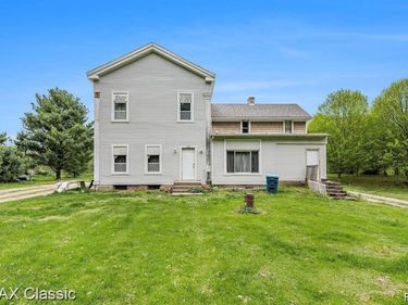 2520 W C Avenue, Kalamazoo, MI 49009