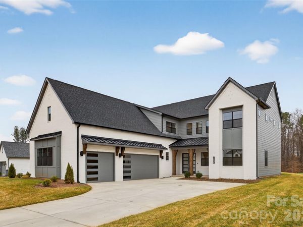 14008 Roosevelt Grove Drive, Huntersville, NC 28078