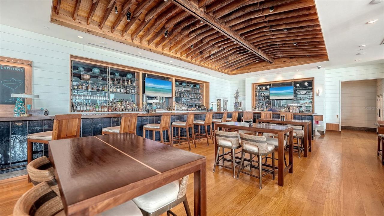 225 Sands Point Road, Unit 7205, Longboat Key, FL 34228 Photo