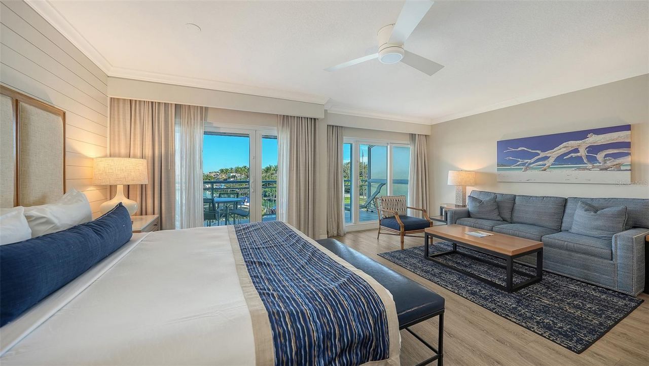 225 Sands Point Road, Unit 7205, Longboat Key, FL 34228 Photo