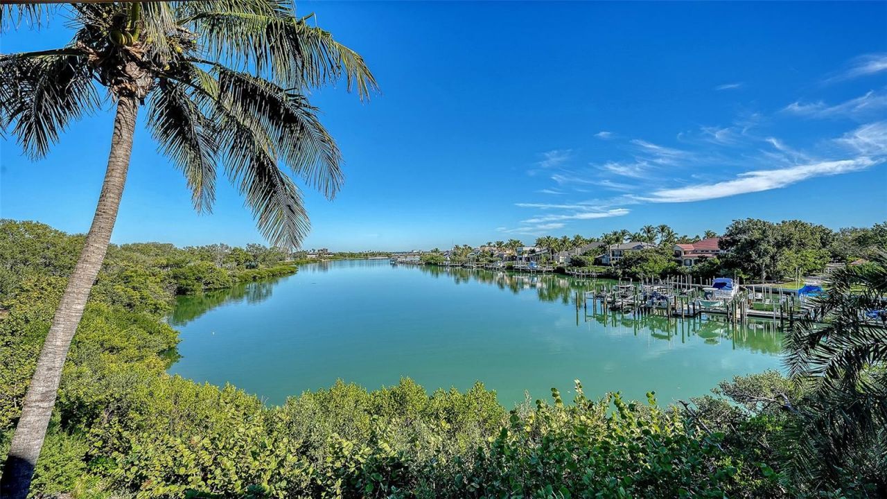 225 Sands Point Road, Unit 6201, Longboat Key, FL 34228 Photo