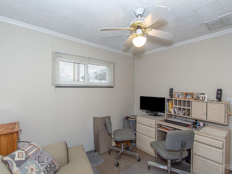 1105 Chateau Drive, Kettering, OH 45429 Photo 16