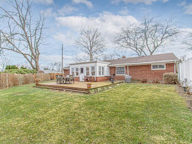 1105 Chateau Drive, Kettering, OH 45429 Photo 27