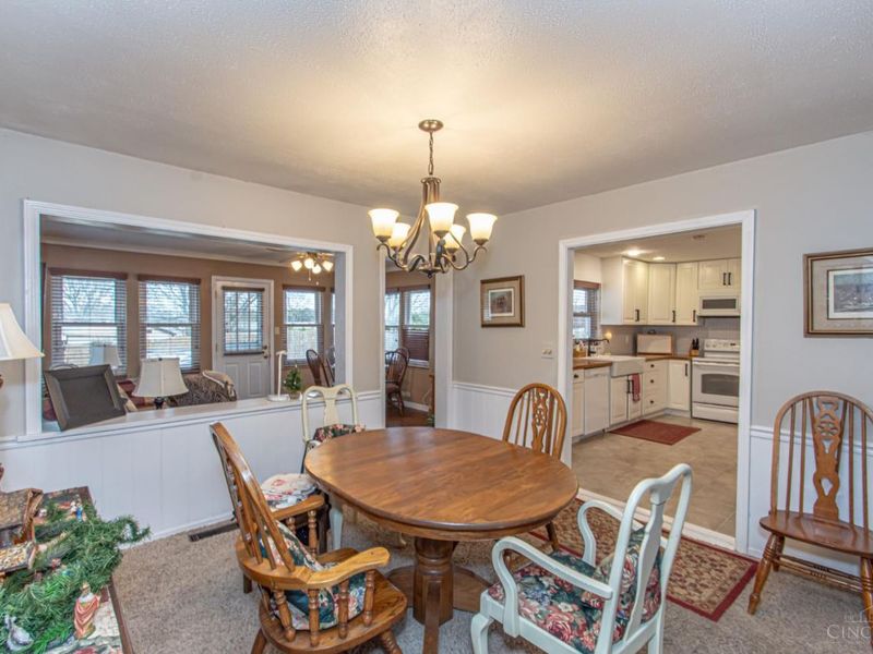 1105 Chateau Drive, Kettering, OH 45429 Photo 7