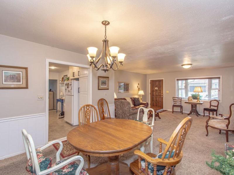 1105 Chateau Drive, Kettering, OH 45429 Photo 8