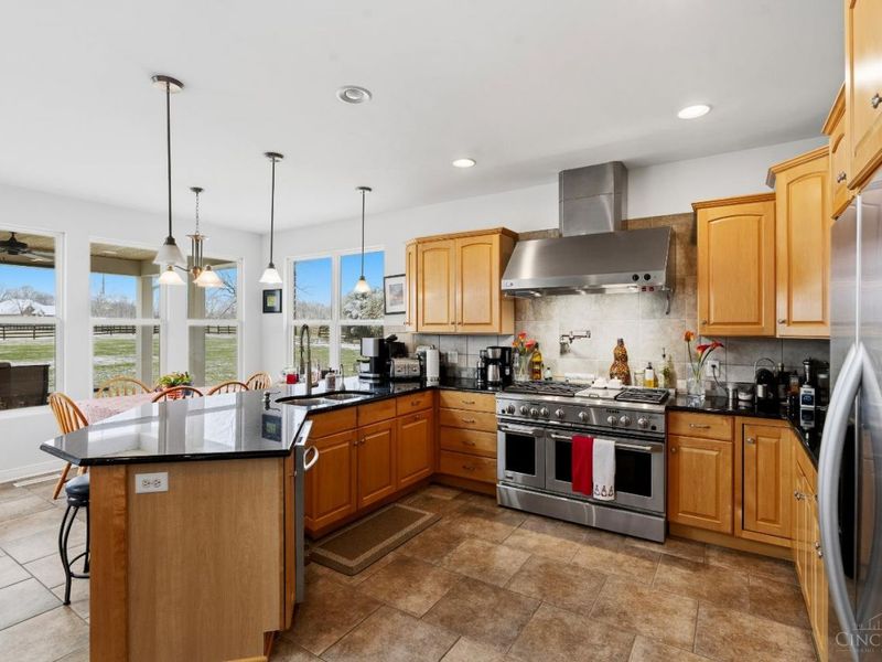 1005 Arabian Run Drive, Washington Township, OH 45113 Photo 18