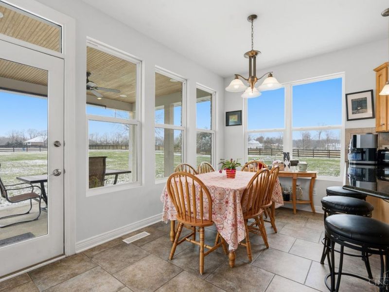 1005 Arabian Run Drive, Washington Township, OH 45113 Photo 24