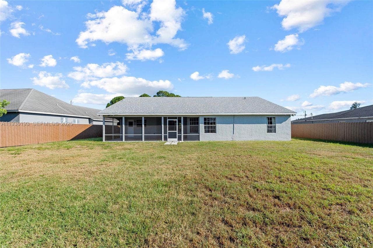 791 SW Hillsboro Cir, Port Saint Lucie, FL 34953 Photo