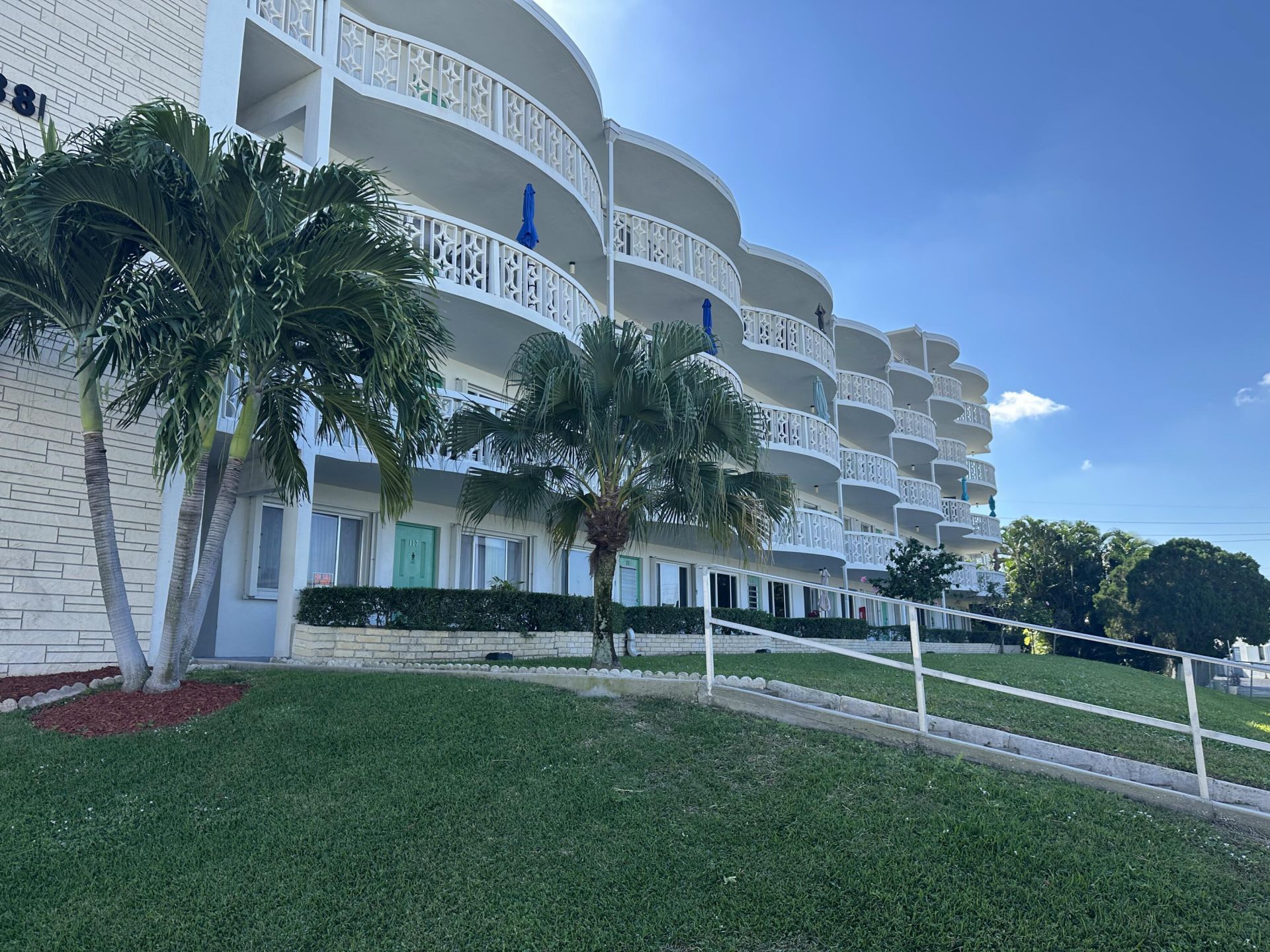 2381 Sunset Avenue, Unit 216, Lake Worth, FL 33461 Photo