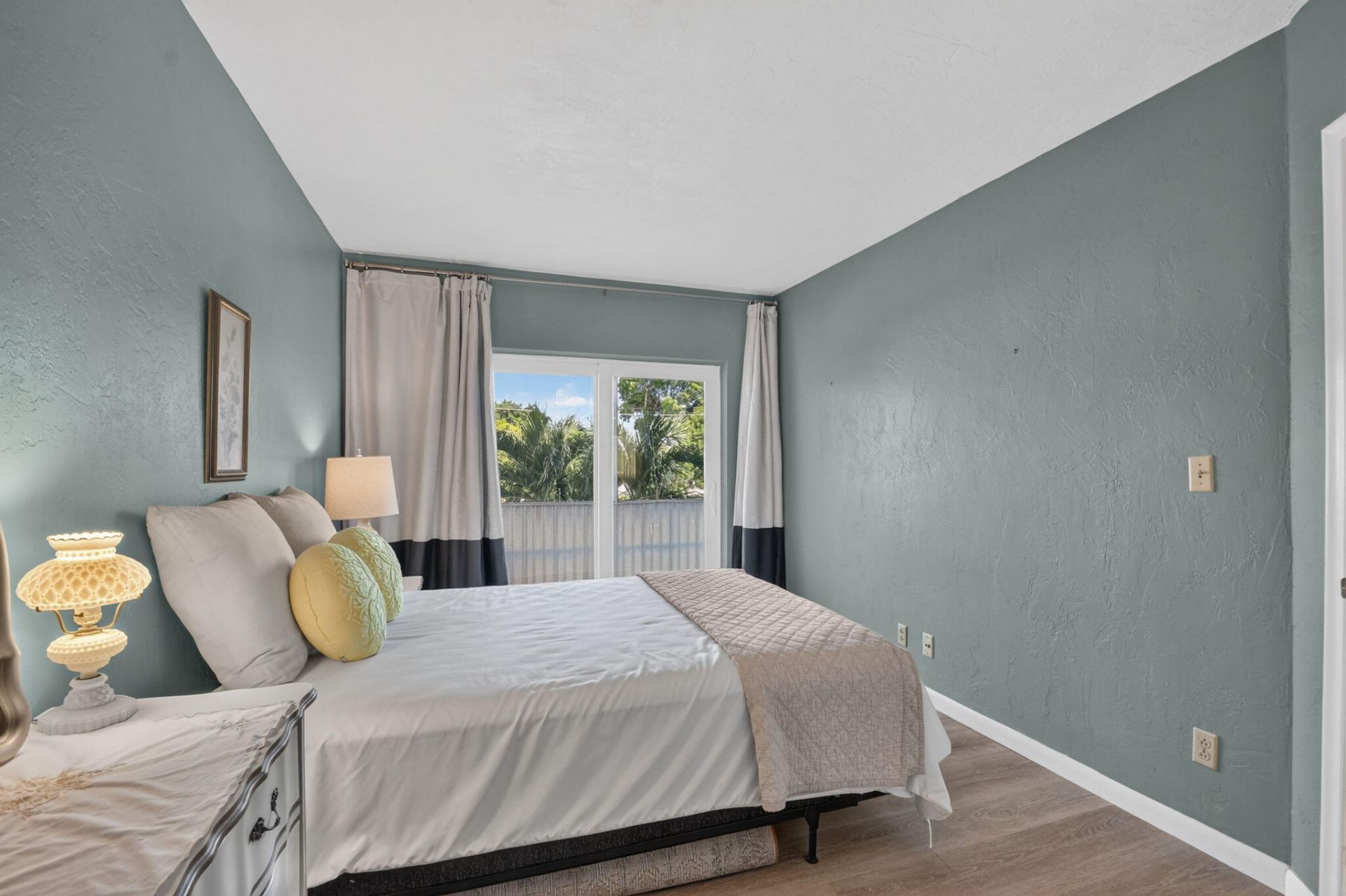2381 Sunset Avenue, Unit 216, Lake Worth, FL 33461 Photo