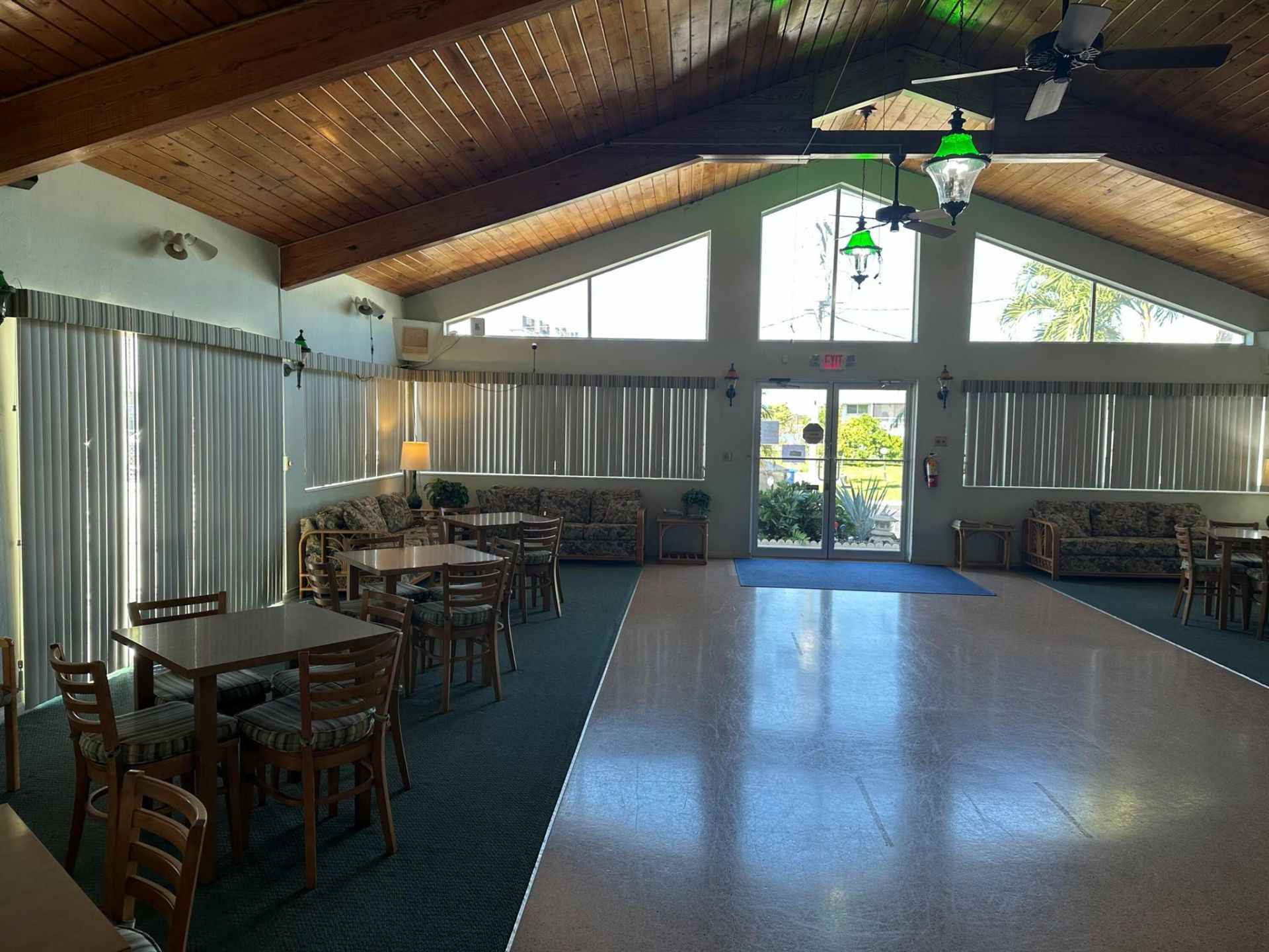 2381 Sunset Avenue, Unit 216, Lake Worth, FL 33461 Photo