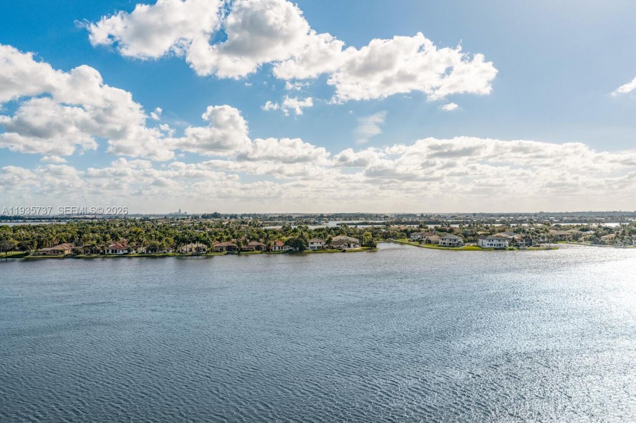 3910 SW 186th Ter, Miramar, FL 33029 Photo