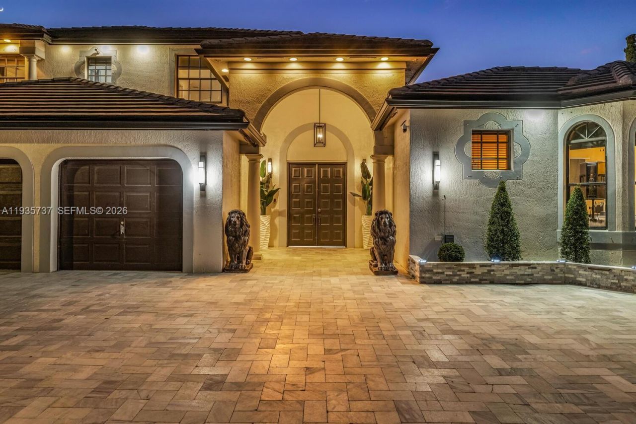 3910 SW 186th Ter, Miramar, FL 33029 Photo