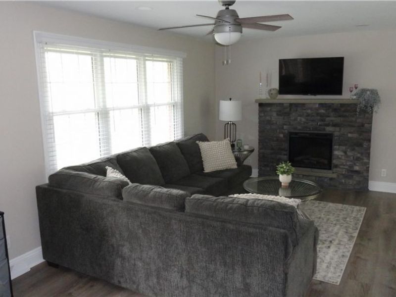 964 Johnsonville Road, Chester, WV 26034 Photo 14