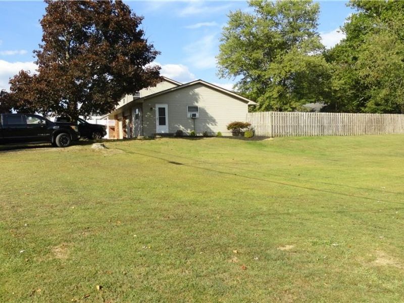 964 Johnsonville Road, Chester, WV 26034 Photo 4