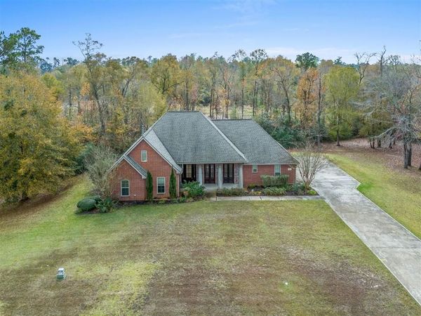 1663 S Woodland Forest Drive S, Lake Charles, LA 70611