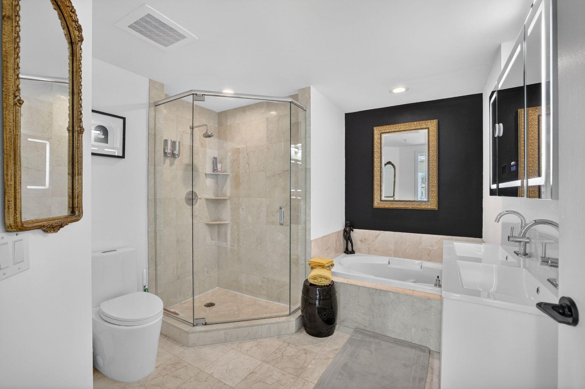 350 SE 2nd Street, Unit 730, Fort Lauderdale, FL 33301 Photo