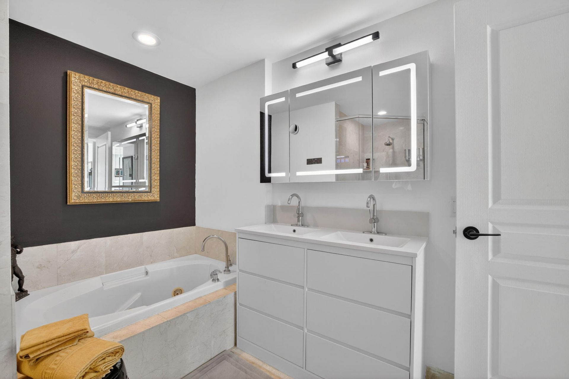 350 SE 2nd Street, Unit 730, Fort Lauderdale, FL 33301 Photo