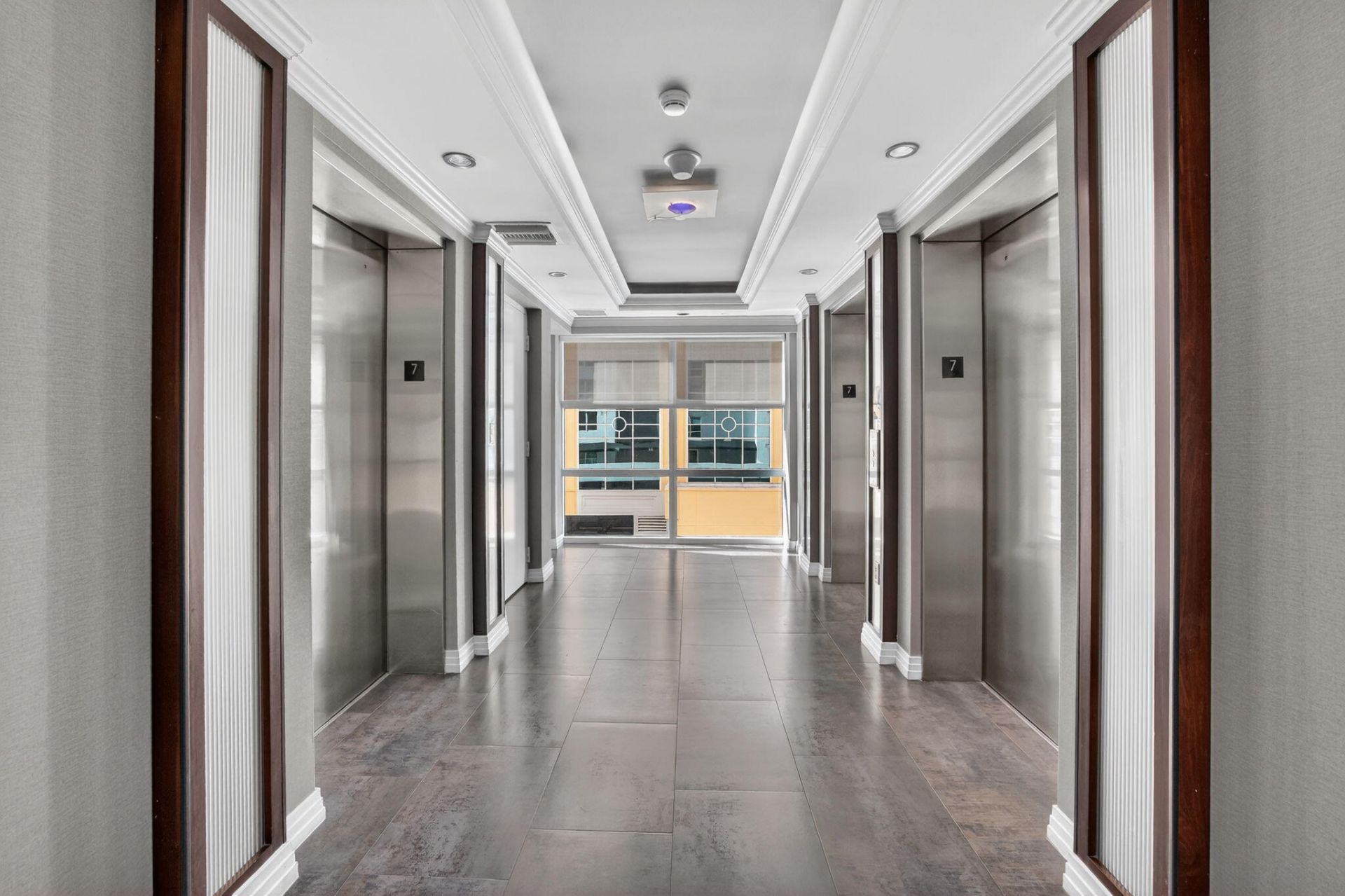 350 SE 2nd Street, Unit 730, Fort Lauderdale, FL 33301 Photo