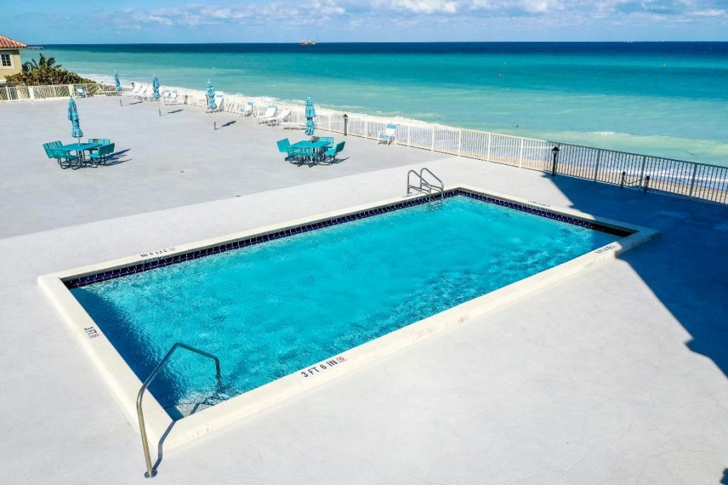 900 Ocean Drive, Unit 501, Juno Beach, FL 33408 Photo