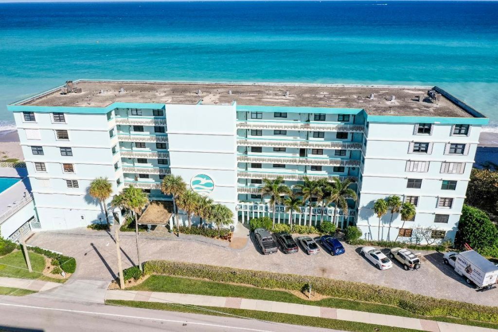 900 Ocean Drive, Unit 501, Juno Beach, FL 33408 Photo