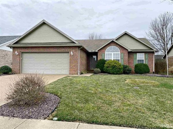10649 Midway Drive, Newburgh, IN 47630
