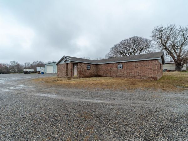 2395 E Hwy 270 , Alderson, OK 74522