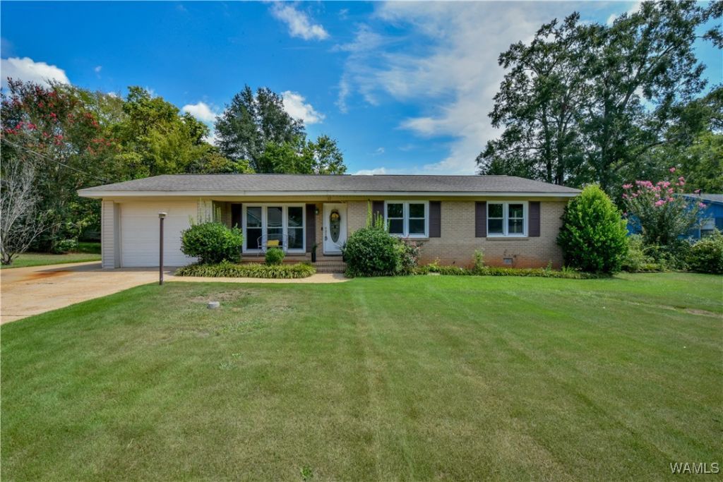 2515 Linda Drive, Tuscaloosa, AL 35405 Main Photo