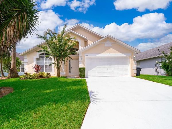 207 LANGHAM DRIVE, DAVENPORT, FL 33897