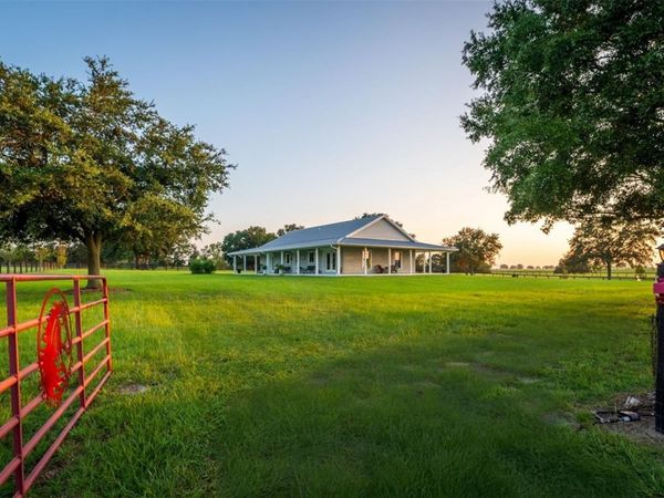 3650 SE 165TH AVENUE, MORRISTON, FL 32668