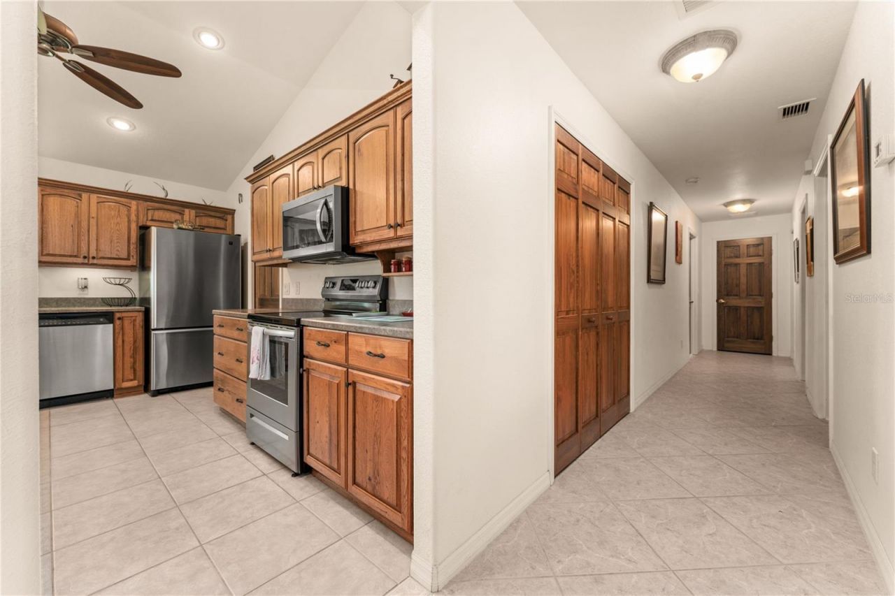 3650 SE 165th Avenue, Morriston, FL 32668 Photo