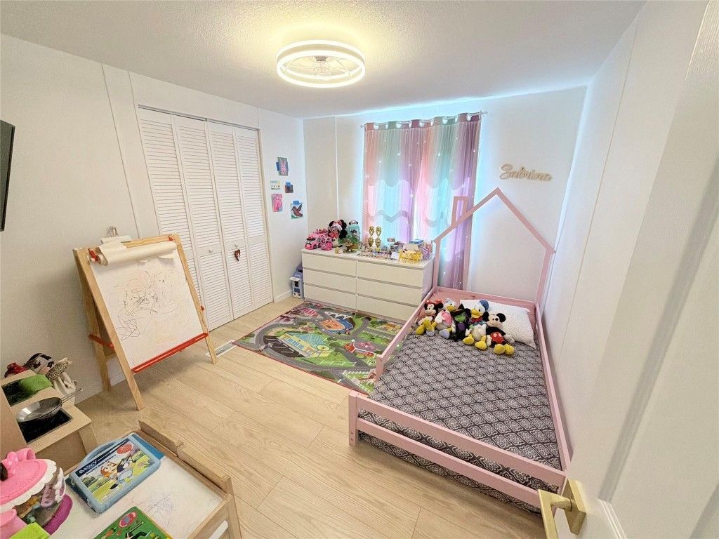 5221 SW 25th Avenue, Fort Lauderdale, FL 33312 Photo