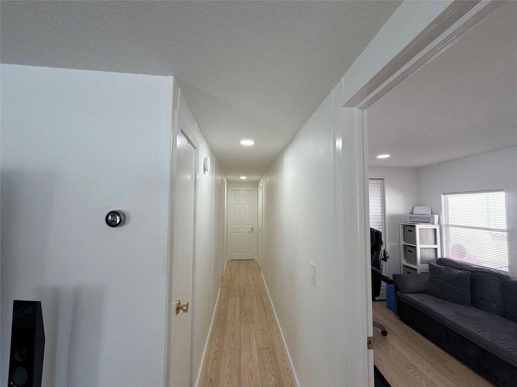 5221 SW 25th Avenue, Fort Lauderdale, FL 33312 Photo