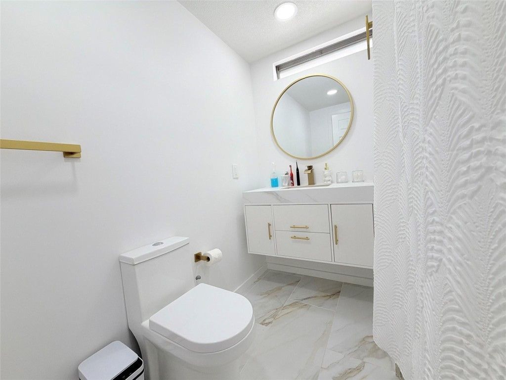 5221 SW 25th Avenue, Fort Lauderdale, FL 33312 Photo