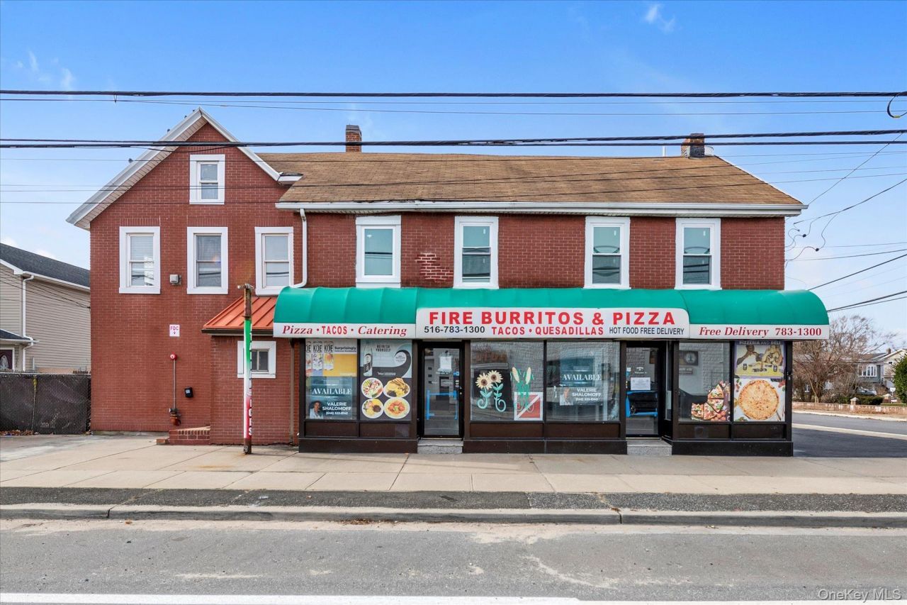 1354 Newbridge Road, Bellmore, NY 11710 Main Photo