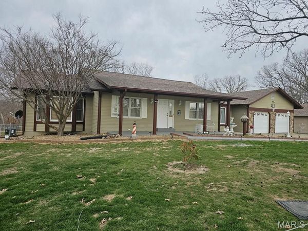 213 Lincoln Lane, Winfield, MO 63389