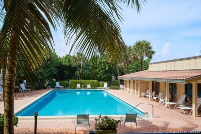 10310 S Ocean Drive, Unit 307, Jensen Beach, FL 34957 Photo