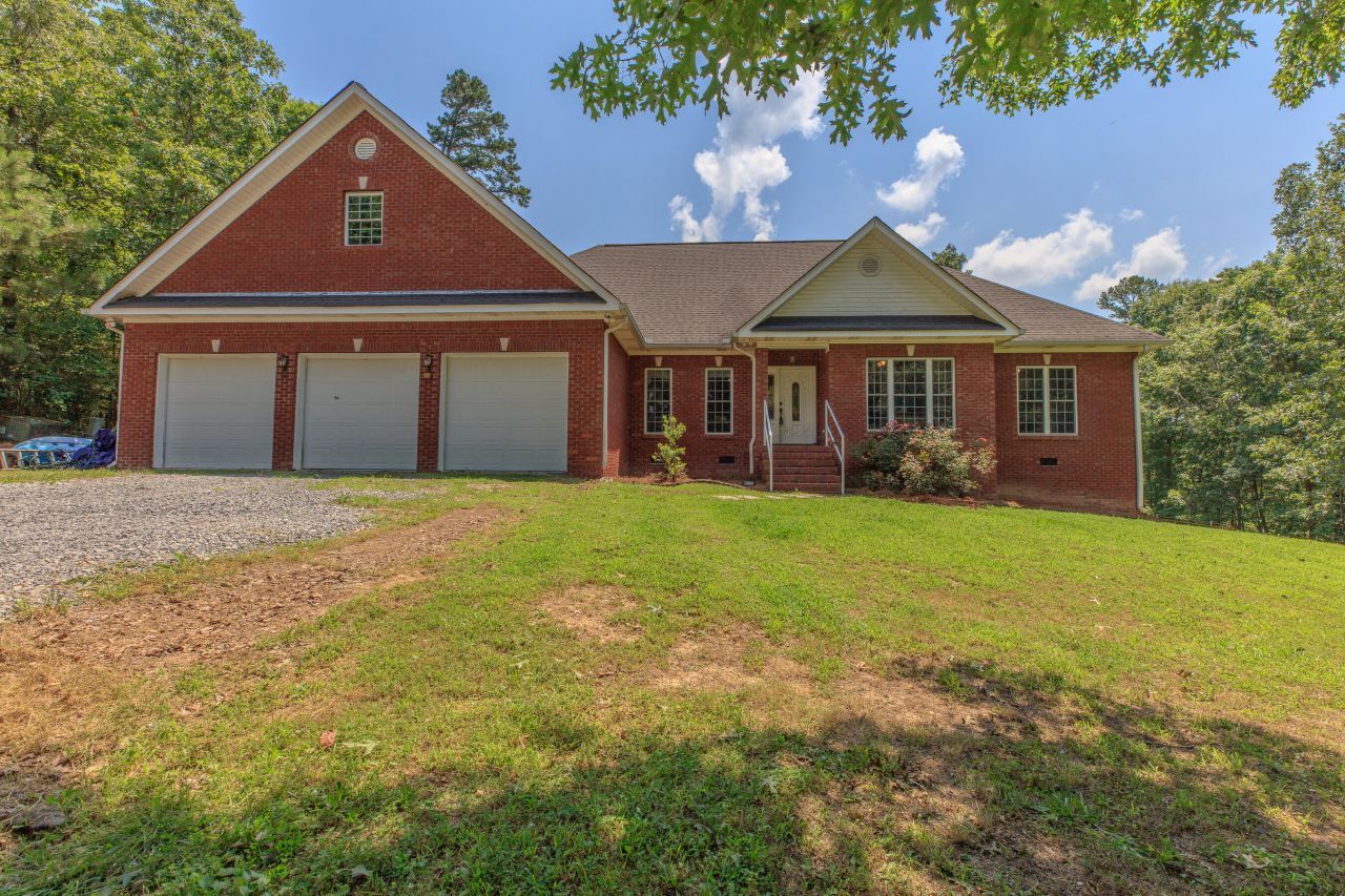 1103 Monroe Green Road, Trion, GA 30753 Main Photo