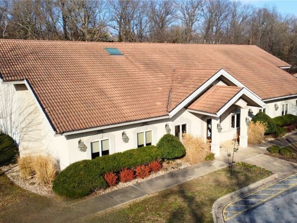 5311 Village Parkway, Rogers, AR 72758