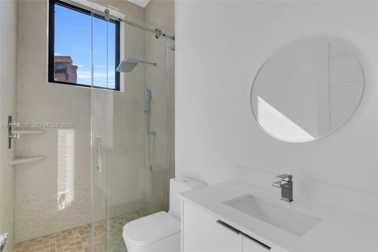 13200 N Bayshore Dr, North Miami, FL 33181 Photo