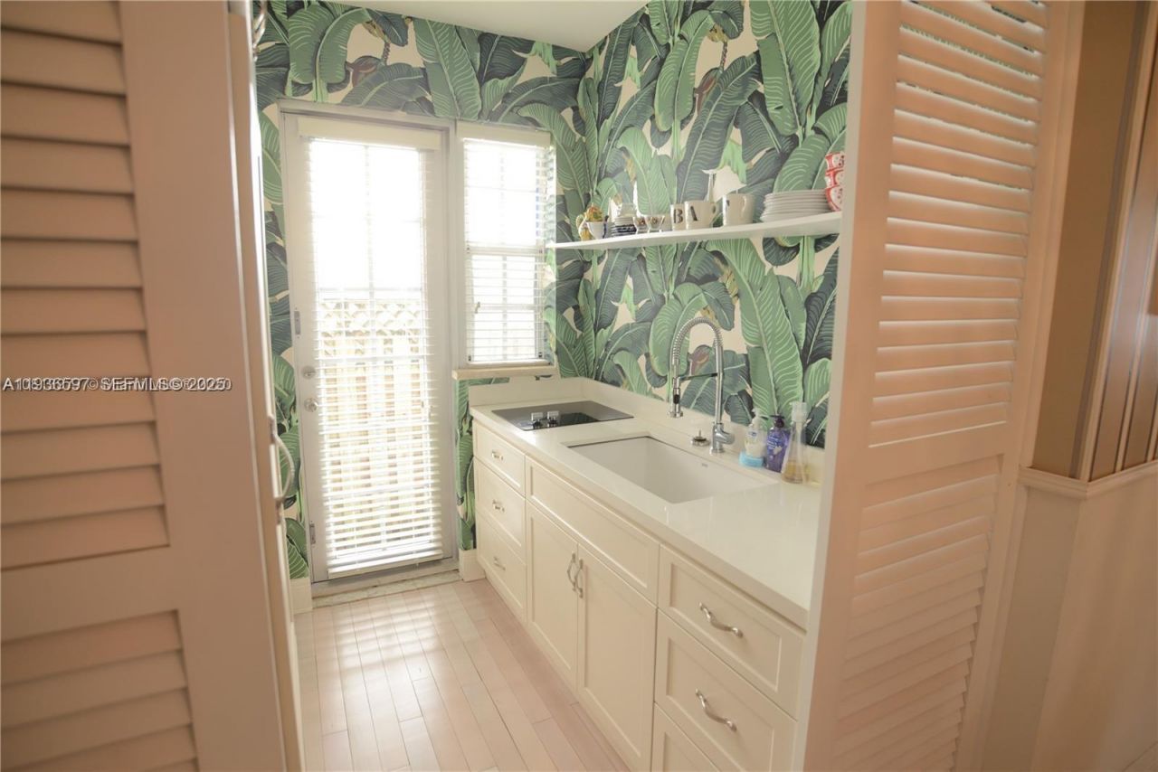 1520 Euclid Ave, Unit 1, Miami Beach, FL 33139 Photo