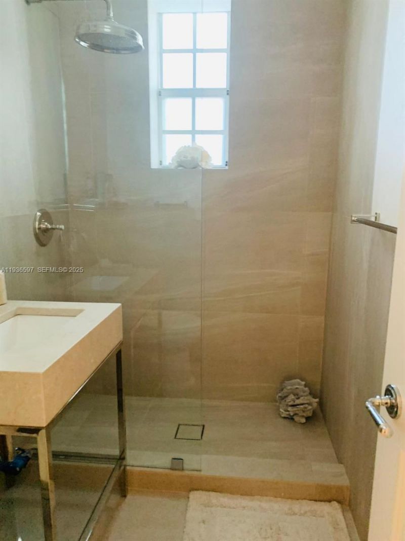 1520 Euclid Ave, Unit 1, Miami Beach, FL 33139 Photo