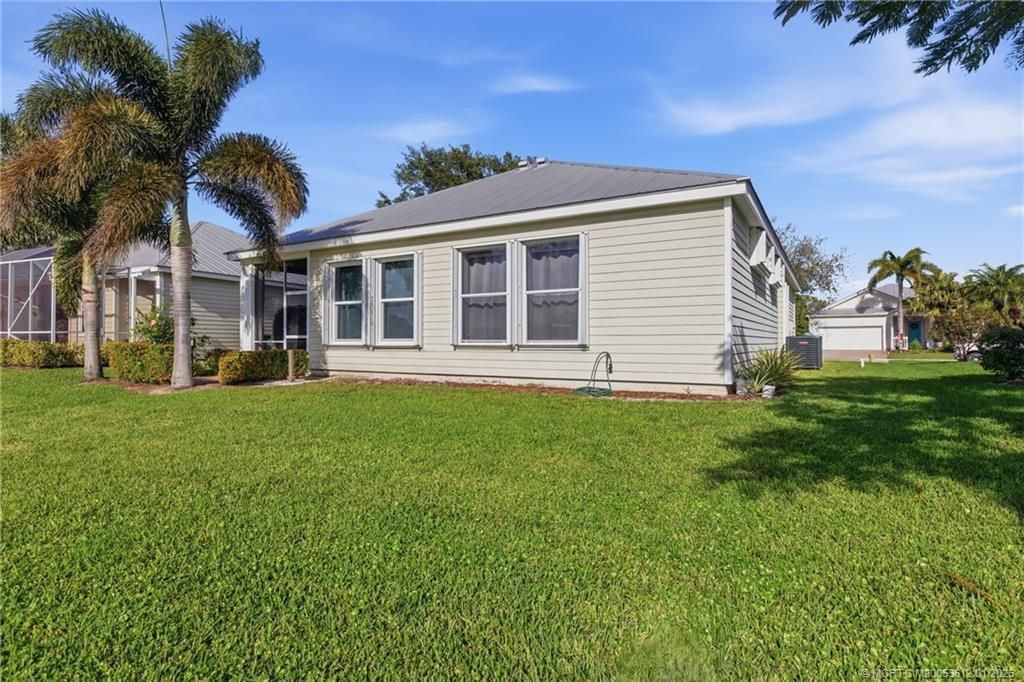 543 NE Canoe Park Circle, Port Saint Lucie, FL 34983 Photo