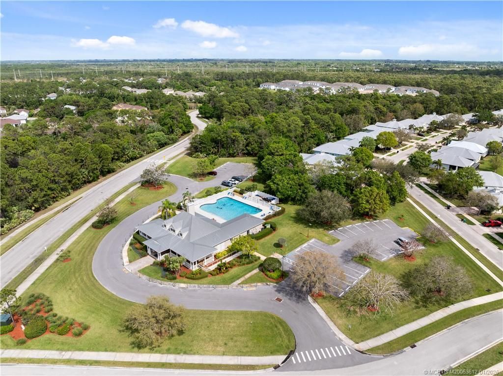 543 NE Canoe Park Circle, Port Saint Lucie, FL 34983 Photo