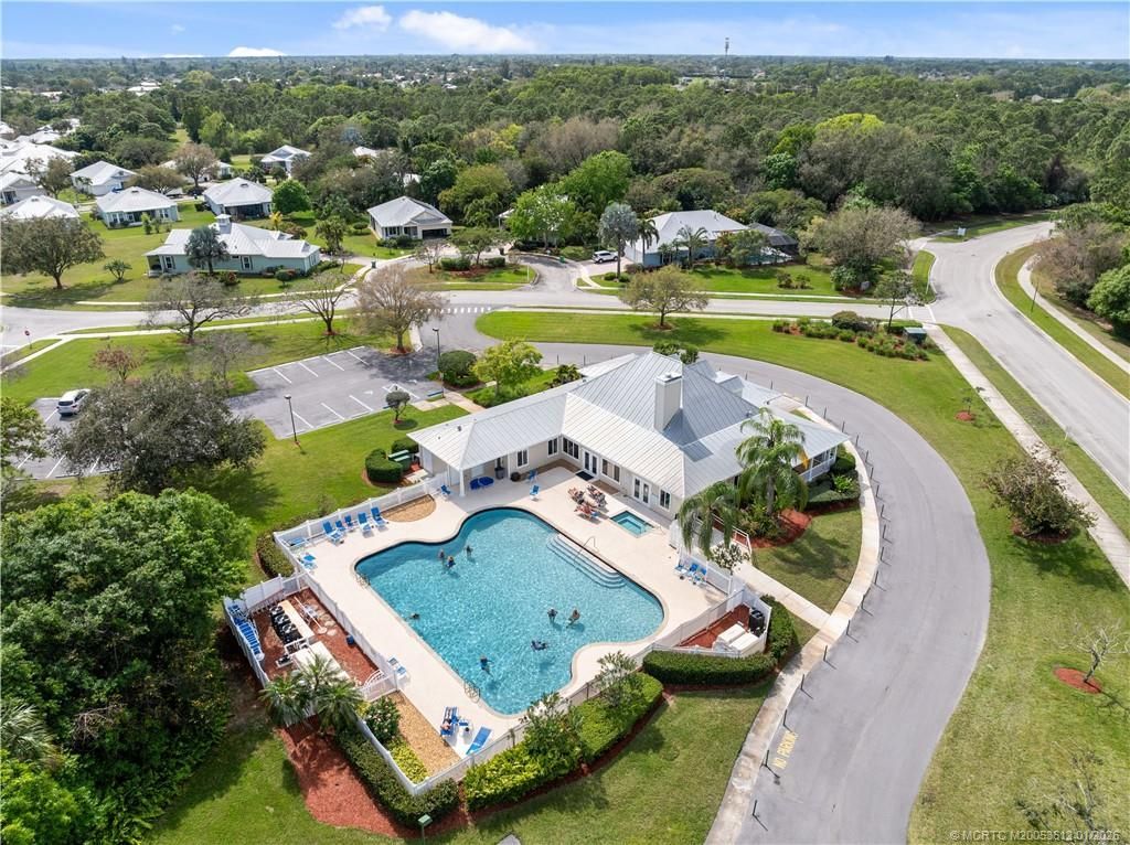 543 NE Canoe Park Circle, Port Saint Lucie, FL 34983 Photo