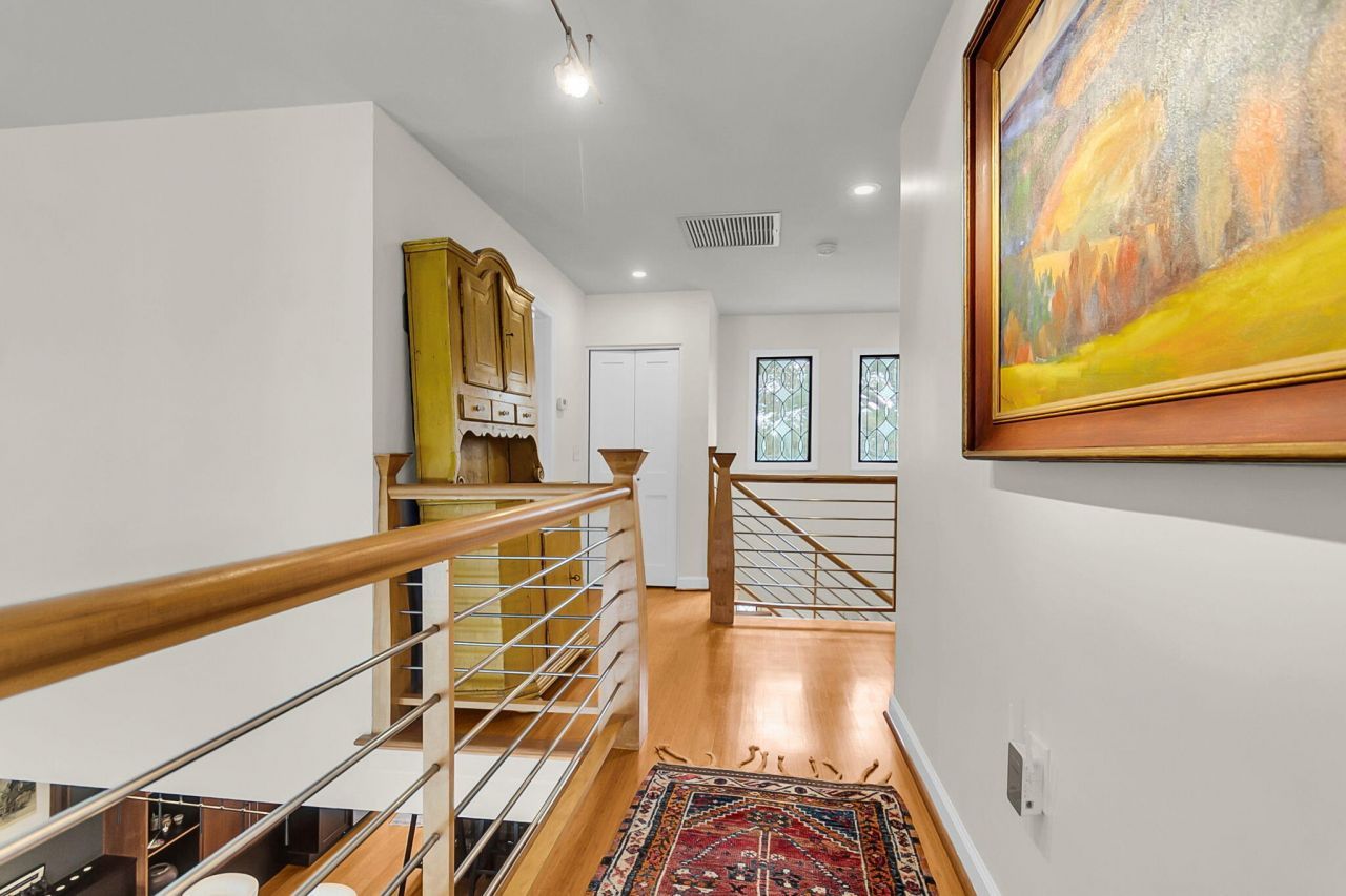 1918 Marsh Oak Lane Photo 26