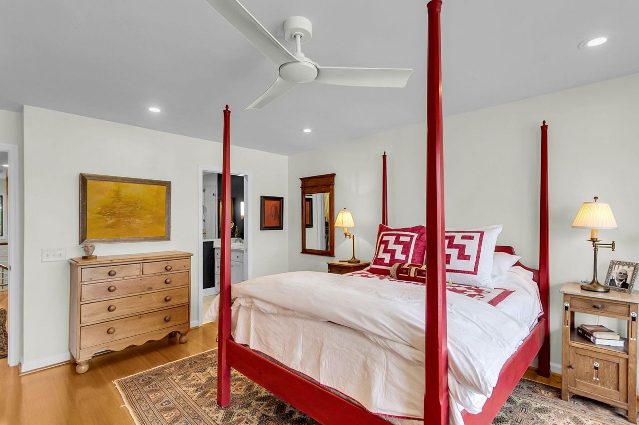 1918 Marsh Oak Lane Photo 29