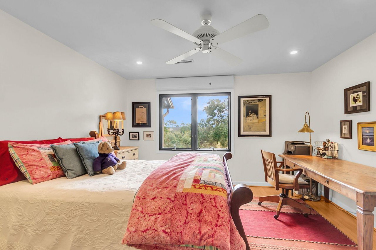 1918 Marsh Oak Lane Photo 35